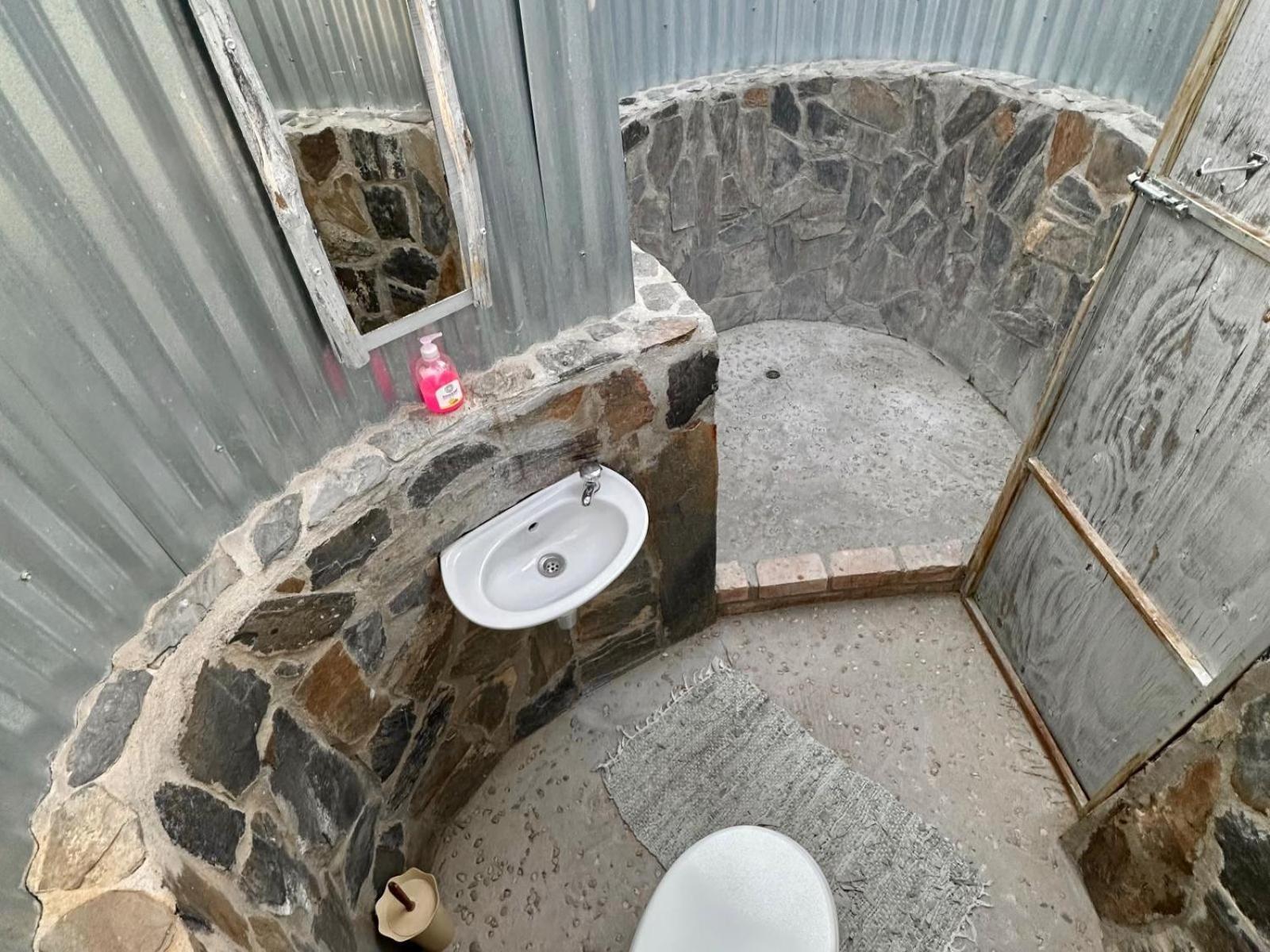 Daureb Isib Campsite And B&B Uis Экстерьер фото